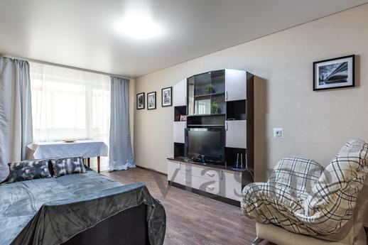 2 square meters, Novosibirsk - apartment by the day