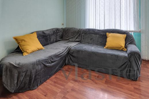 2 bedroom apartment for rent, Novosibirsk - apartment by the day