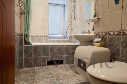 Two-bedroom apartment in the center, Moscow - apartment by the day