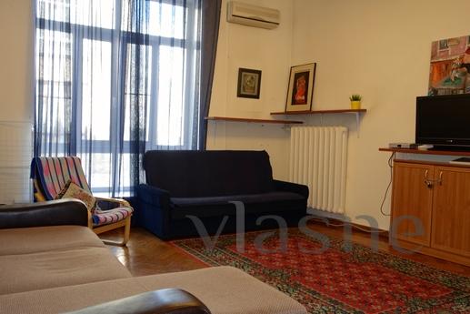 1 bedroom apartment near the metro, Moscow - apartment by the day