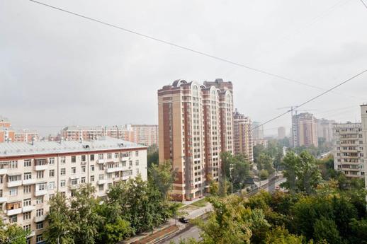 One bedroom apartment for a big family, Moscow - apartment by the day