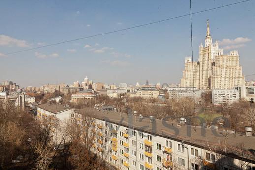 One-bedroom apartment in Barrikadnaya, Moscow - apartment by the day