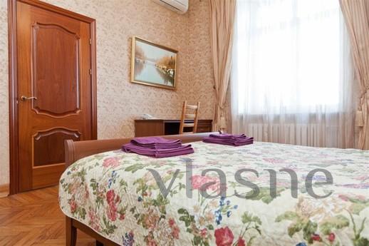 Apartment in the first high-rise, Moscow - apartment by the day