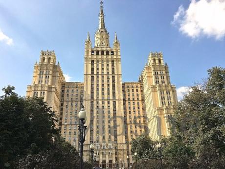 2 bedroom apartment in the center, Moscow - apartment by the day