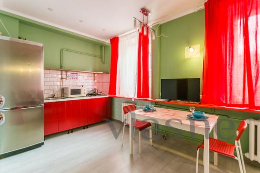 Daily street Staropimenovsky lane, Moscow - apartment by the day