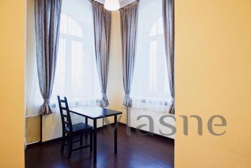 Daily 024 6-Sadovaya-Triumfalnaya 4/1, Moscow - apartment by the day