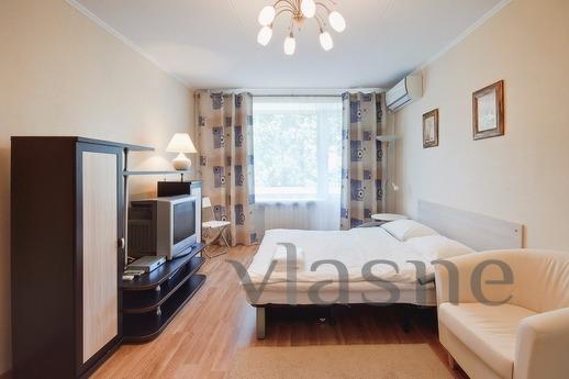 Daily 027 Georgian Val 18/15, Moscow - apartment by the day