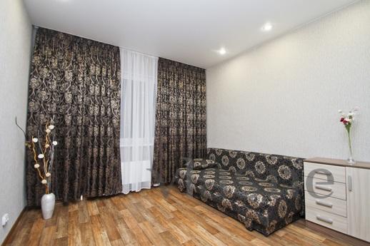 Excellent two bedroom apartment, Surgut - apartment by the day