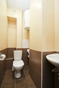 Excellent two bedroom apartment, Surgut - apartment by the day