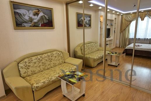 Excellent apartment with all amenities, Surgut - apartment by the day