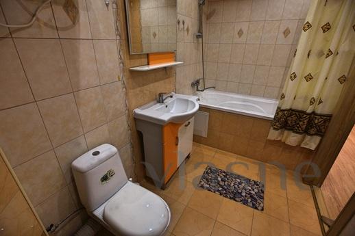 Excellent apartment with all amenities, Surgut - apartment by the day