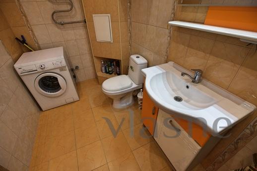 Excellent apartment with all amenities, Surgut - apartment by the day