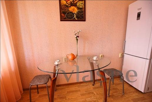 Cozy apartment with four sleeping months, Surgut - apartment by the day