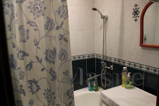 Cozy apartment in the center, Surgut - apartment by the day