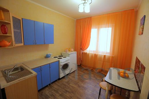 Romantic cozy apartment, Surgut - apartment by the day