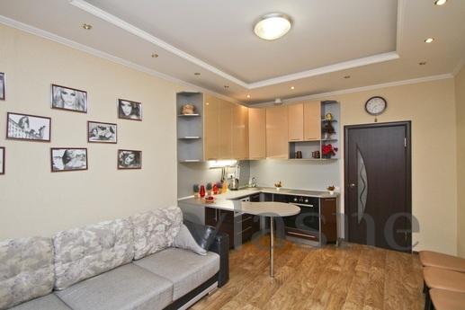Cozy apartment with private facilities, Surgut - apartment by the day