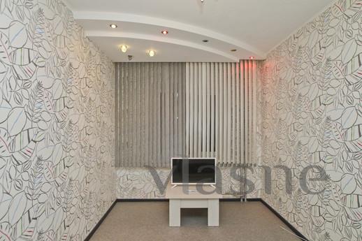 Cozy one-bedroom apartment, Surgut - apartment by the day