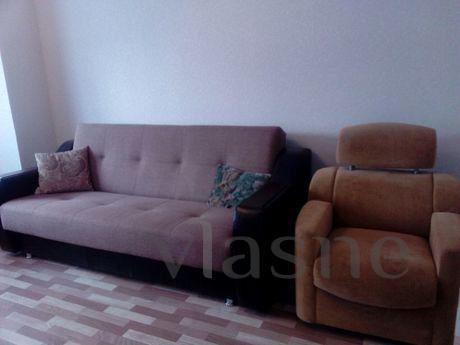 spacious apartment on Kirtbai, Surgut - apartment by the day