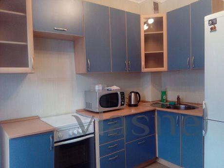 spacious apartment on Kirtbai, Surgut - apartment by the day