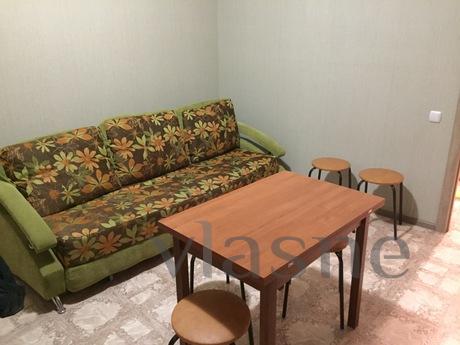 A large apartment with a touch of Aura, Surgut - apartment by the day