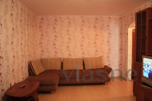 Apartment in the East micron, Tyumen - apartment by the day