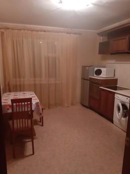 Apartment near bypass and railway, Tyumen - apartment by the day