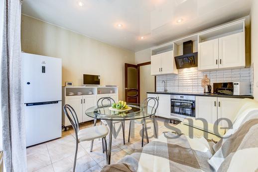 Apartments in the royal capital, Saint Petersburg - apartment by the day