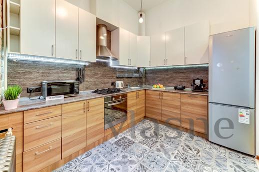 Apartments at the Griboedov Canal, Saint Petersburg - apartment by the day