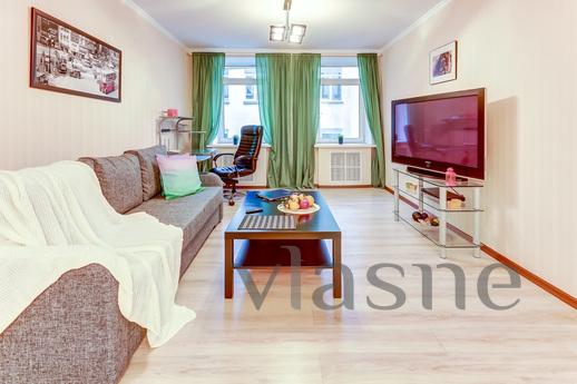 Apartments near the Summer Garden, Saint Petersburg - apartment by the day