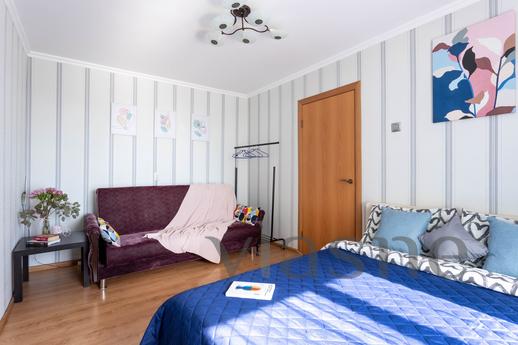 Apartments near Komendantsky Prospekt, Saint Petersburg - apartment by the day