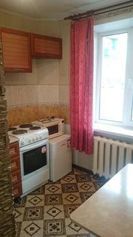Clean and spacious apartment in Bratsk, Bratsk - apartment by the day