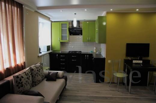 High-quality cosmetic repair. Convenient middle floor. There