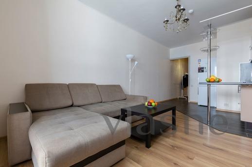 New studio on the banks of the Neva, Saint Petersburg - apartment by the day