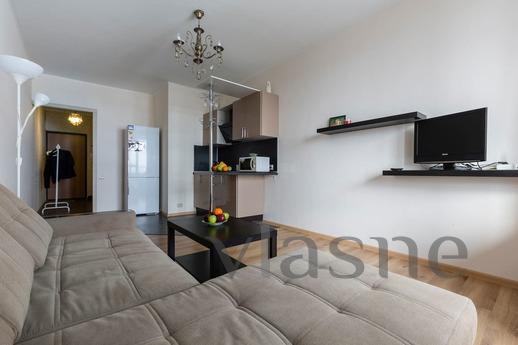 New studio on the banks of the Neva, Saint Petersburg - apartment by the day