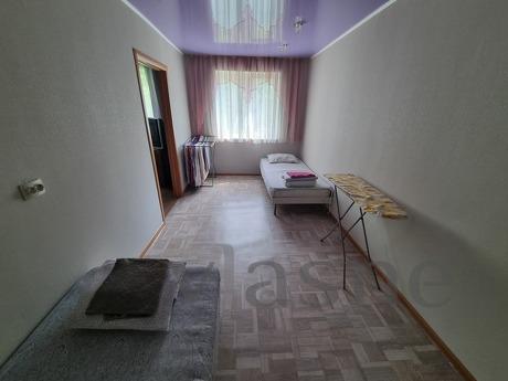 2-room apartment on Gagarina, Zlatoust - apartment by the day