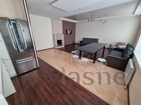 5-room apartment in a guest house, Zlatoust - apartment by the day