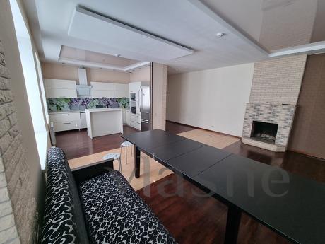 5-room apartment in a guest house, Zlatoust - apartment by the day