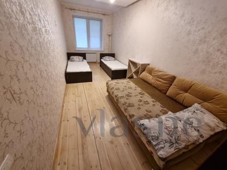 5-room apartment in a guest house, Zlatoust - apartment by the day