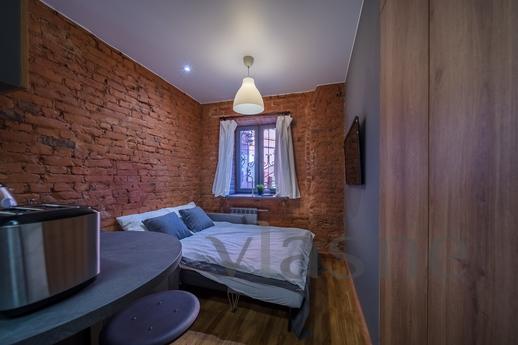 St. Petersburg, Canal Griboed, Saint Petersburg - apartment by the day