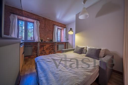 St. Petersburg, Canal Griboed, Saint Petersburg - apartment by the day