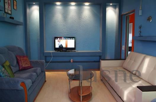 Daily Zheleznodorozhnaya street, 14, Novosibirsk - apartment by the day