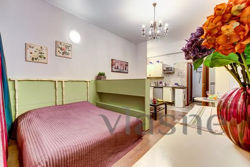 Center, Nevsky 15 minutes on foot. Nearby are three metro st