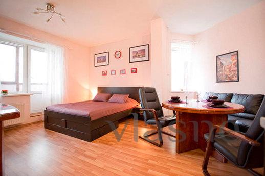 OCCUPATIONAL, UNCLEAN APARTMENT IN 150 METERS FROM THE METRO