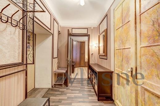 Rent an apartment in the m. Chernyshevsk, Saint Petersburg - apartment by the day