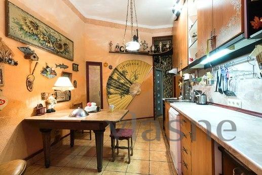 Cozy apartment in the center, Saint Petersburg - apartment by the day