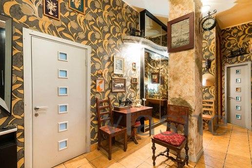 Cozy apartment in the center, Saint Petersburg - apartment by the day