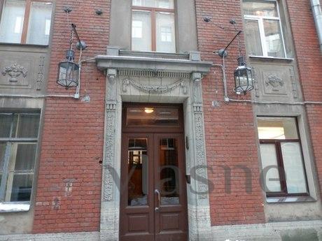 Cozy apartment in the center, Saint Petersburg - apartment by the day