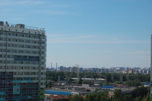 Apartment with repair near the metro sta, Saint Petersburg - apartment by the day