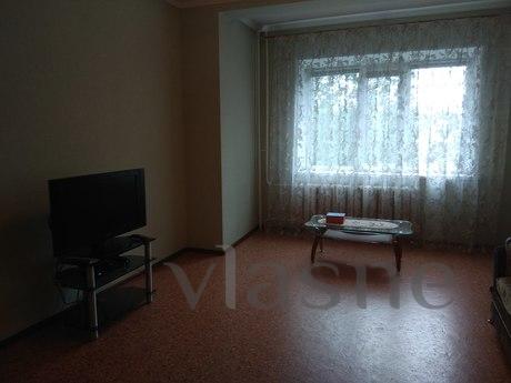 2 bedroom apartment for rent, Surgut - apartment by the day