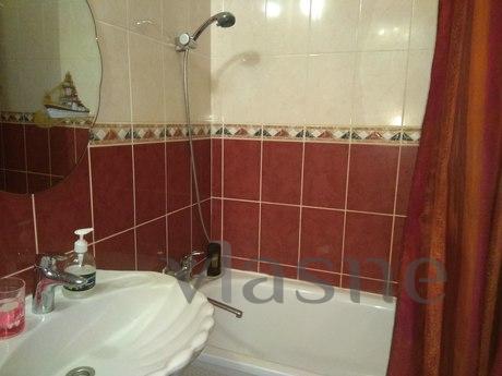 2 bedroom apartment for rent, Surgut - apartment by the day